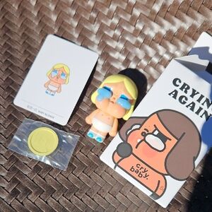 POP MART Cry Baby Crying Again Baby Blonde